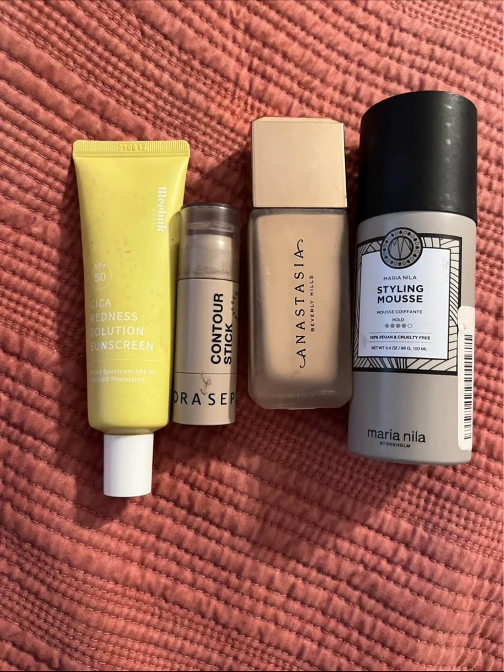 Anastasia Beverly Hills Liquid Foundation-OCR